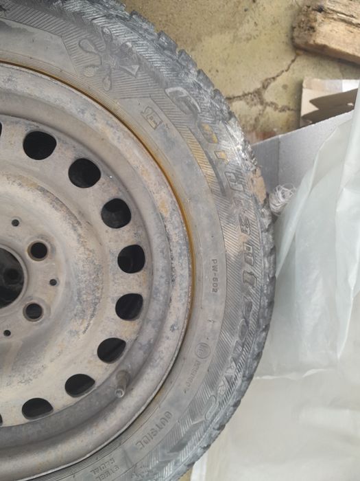 Зимние шины с дисками R15