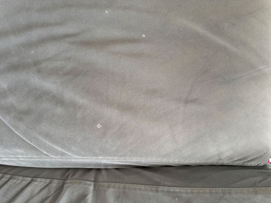 Канапе с изкуствена кожа