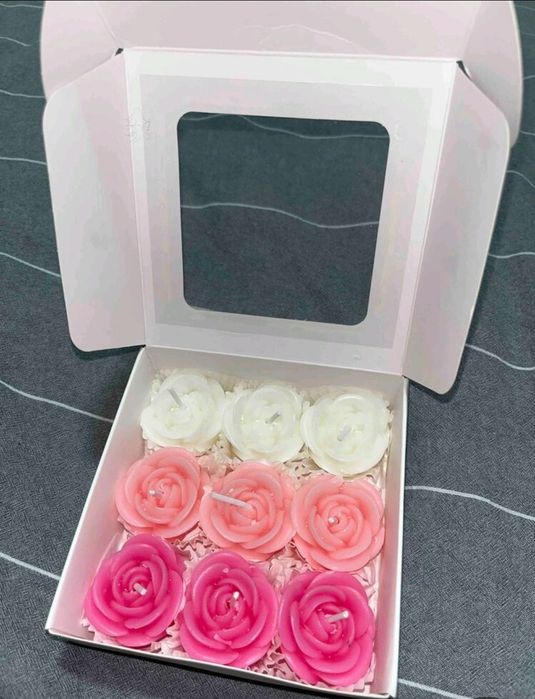 Ароматни свещи в различни фори рози, торти, кремове