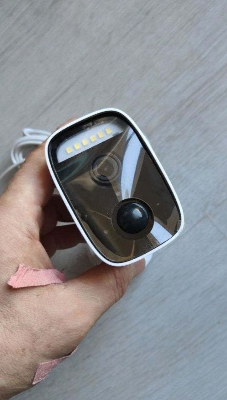Camera de supraveghere D-Link DCS-8627LH Outdoor Wi-Fi Spotlight 2MP
