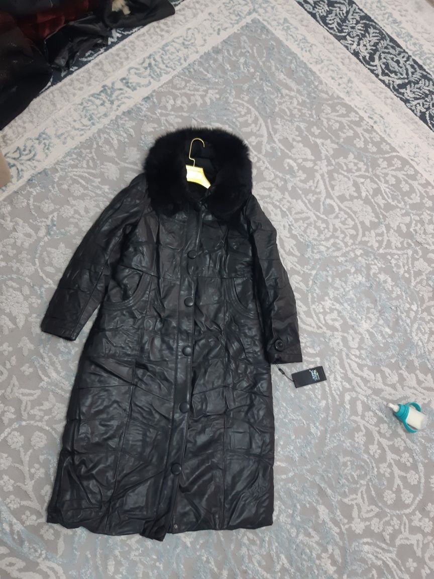 Продам Куртку зимнюю