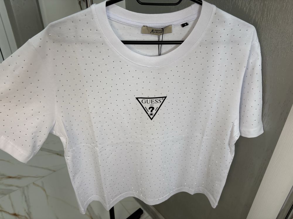 Дамски тениски GUESS