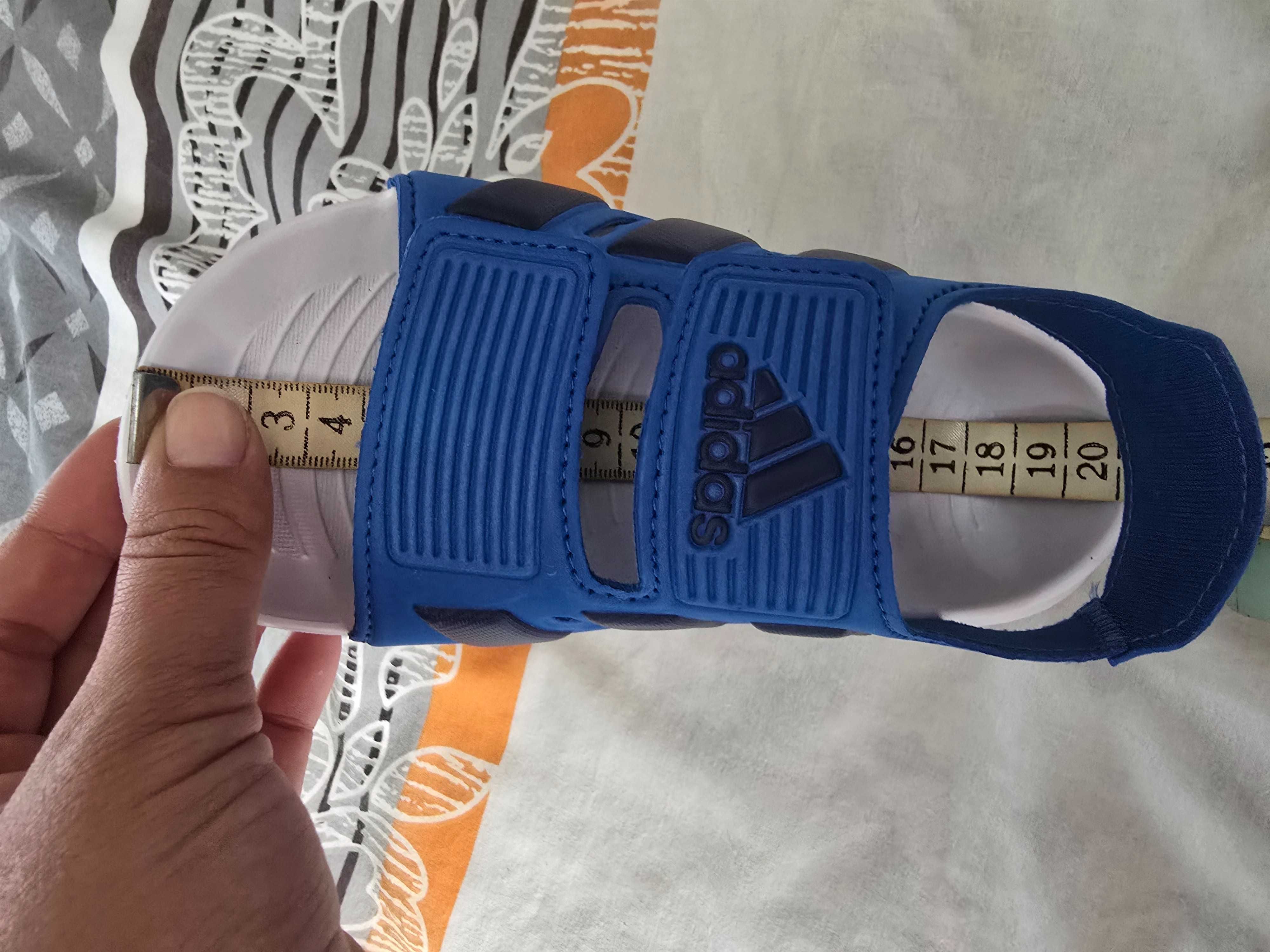 Нови сандали Adidas 29номер