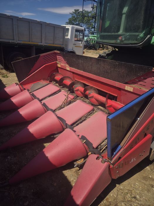 Vând combina deutz fahr 6040