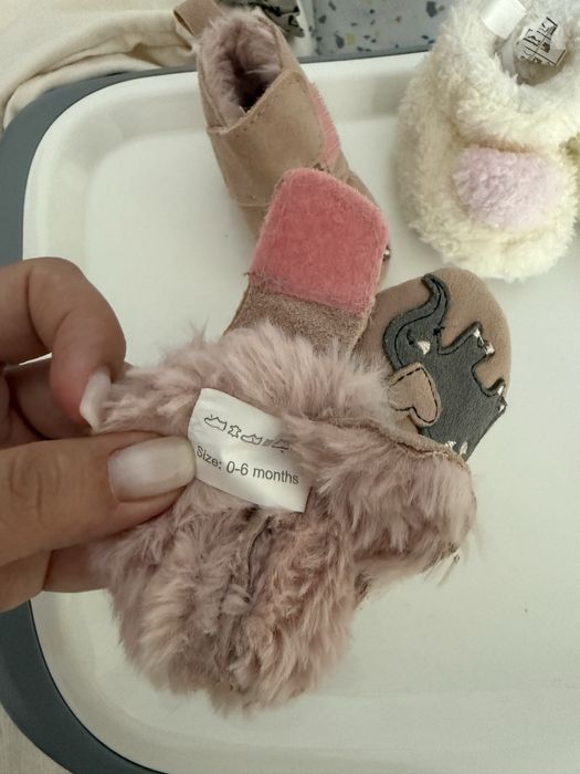 Сет бебешки пантофки