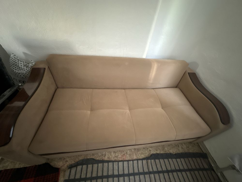 Срочно продам Диван