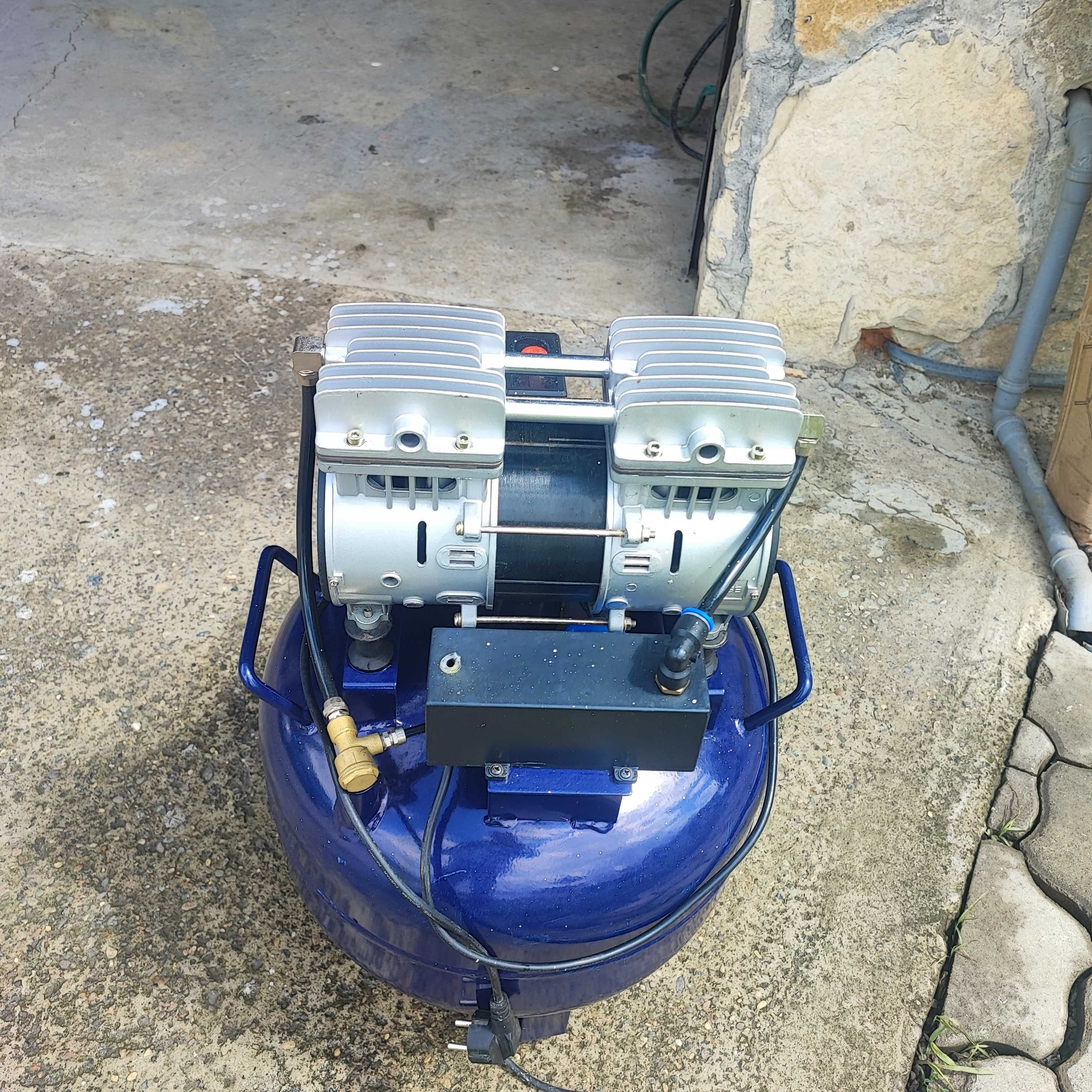 Compresor stomatologic 30L