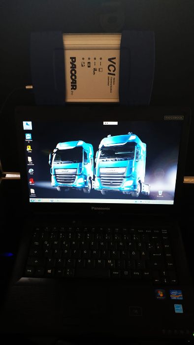 Tester Profesional Camioane DAF VCI560 Original + Laptop Panasonic CF5