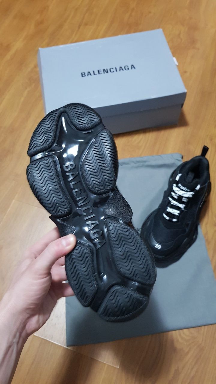 Adidași Balenciaga Triple S • STOC: 39 • Livrare rapidă 1-2 zile •