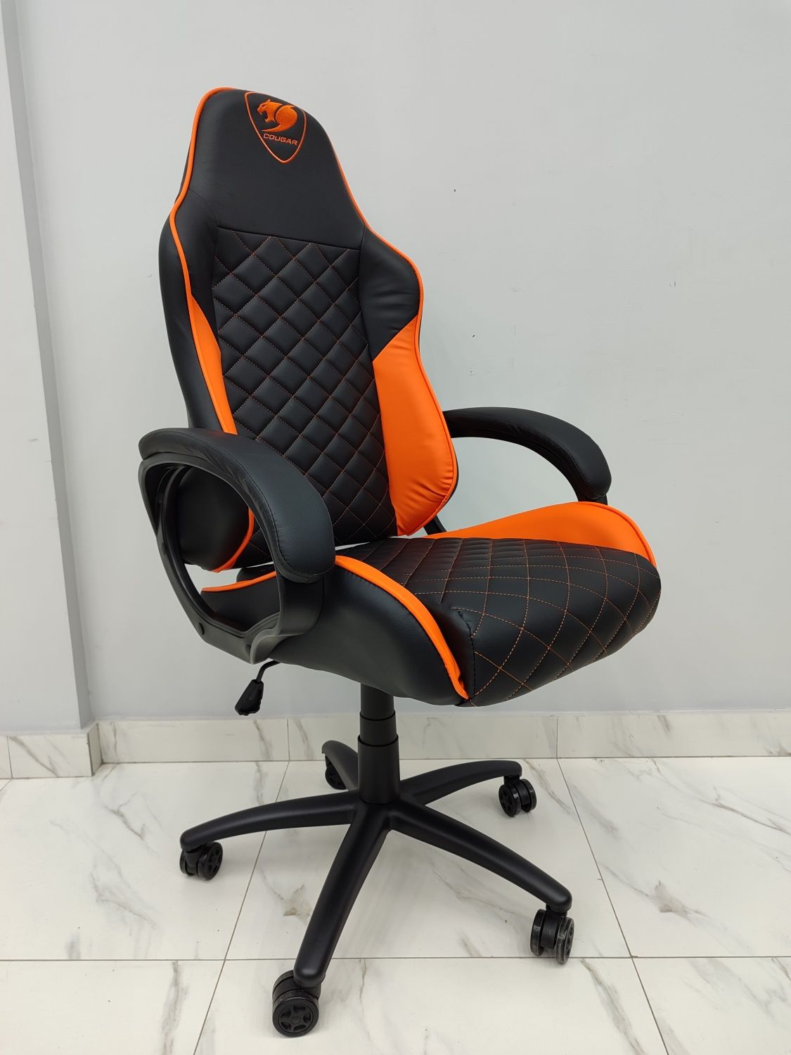 Gamers chair, Геймерское кресло, Компьютерное игровое кресло  Cougar