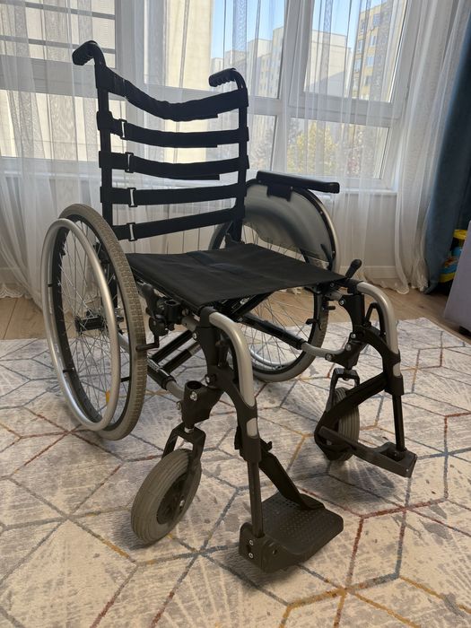 Инвалидная коляска ottobock+ходунки