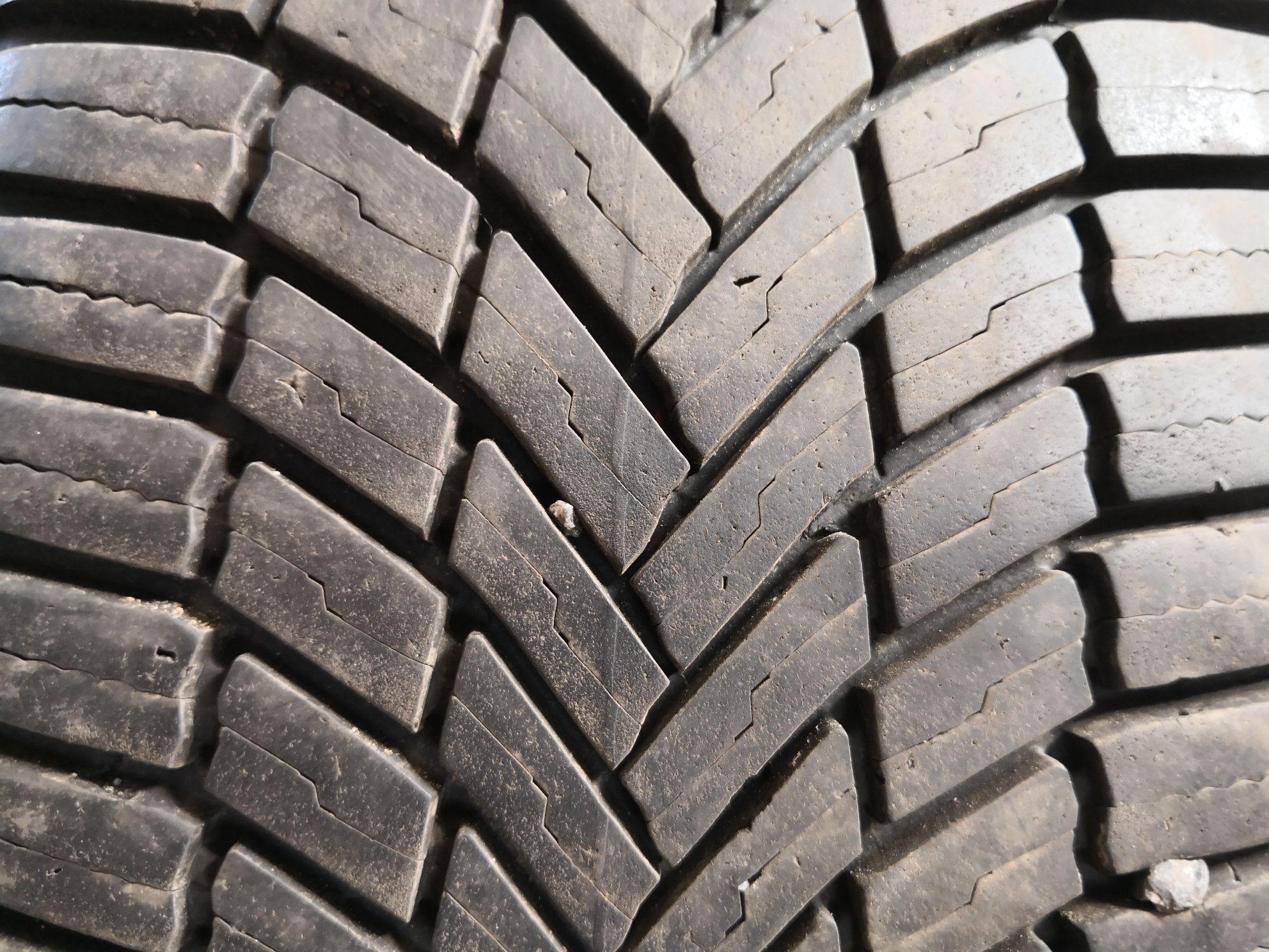 195 50 15 цола гуми като нови Bridgestone dot 24