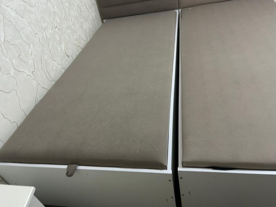 односпальные кровати в отличном состаянии