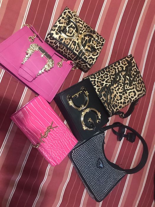 genti diferite firme