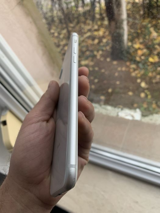 Iphone 8 plus 64 gb liber de retea