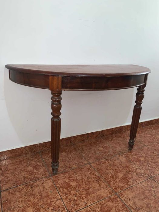 Consola masa stil baroc