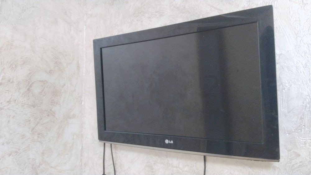 Телевизор LG б/у