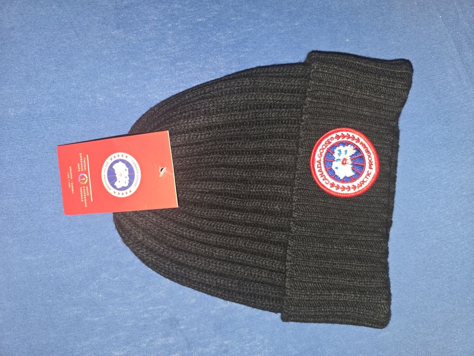 Caciula Canada Goose