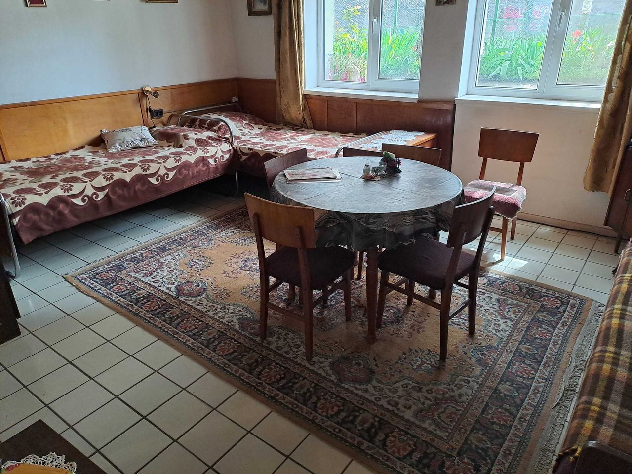Продава се Тристаен апартамент в Плевен, 9-ти квартал - 95 кв.м за 895 €/кв.м - Снимка #5