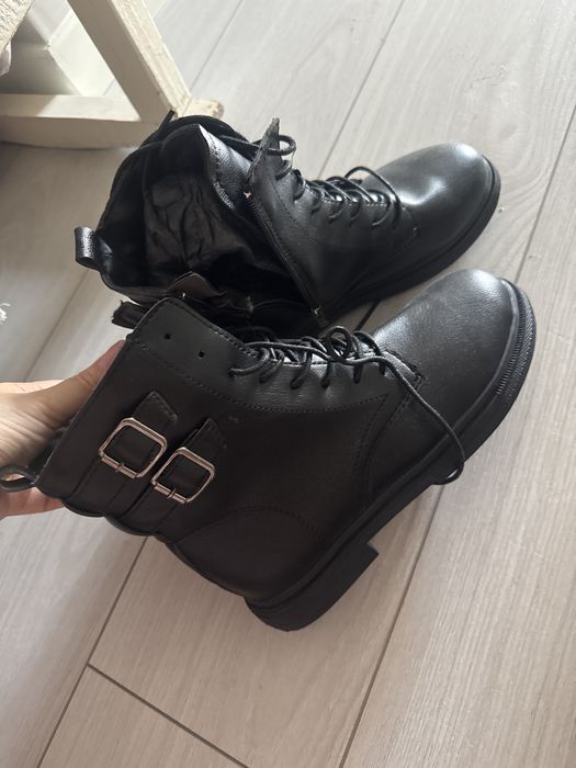 продам сапоги на 38,5-39 размер ноги