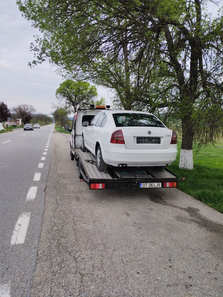 De vânzare auto platforma