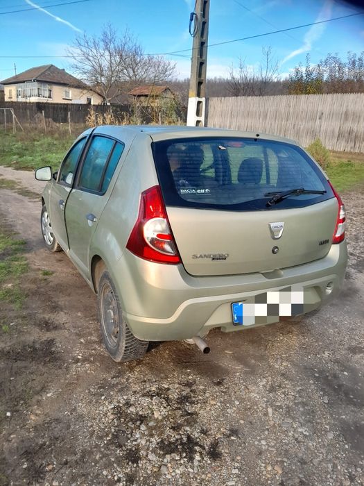 Vând Dacia Sandero