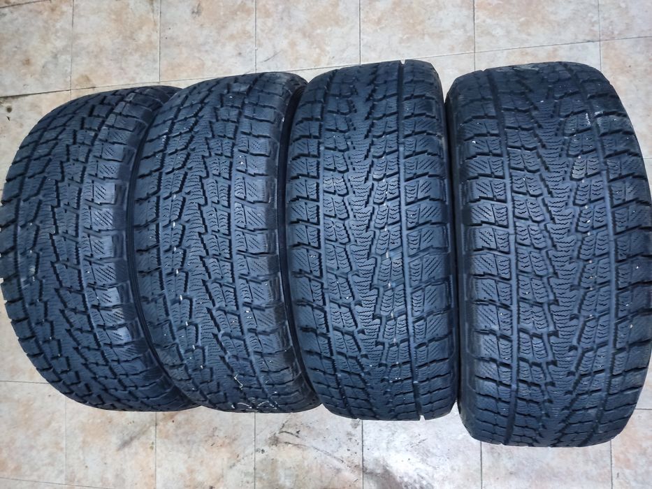 255 55 18 Зимни Toyo с Джанти БМВ Х5