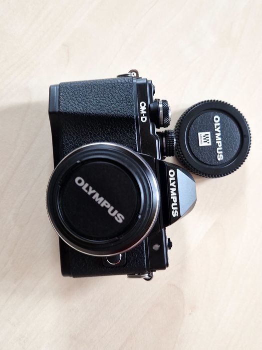 Olympus OM-D E-M10 ii