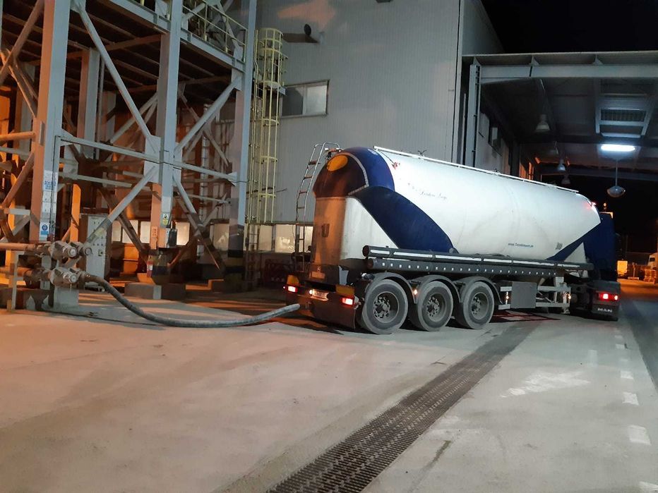 Ansamblu cimentruck de vanzare
