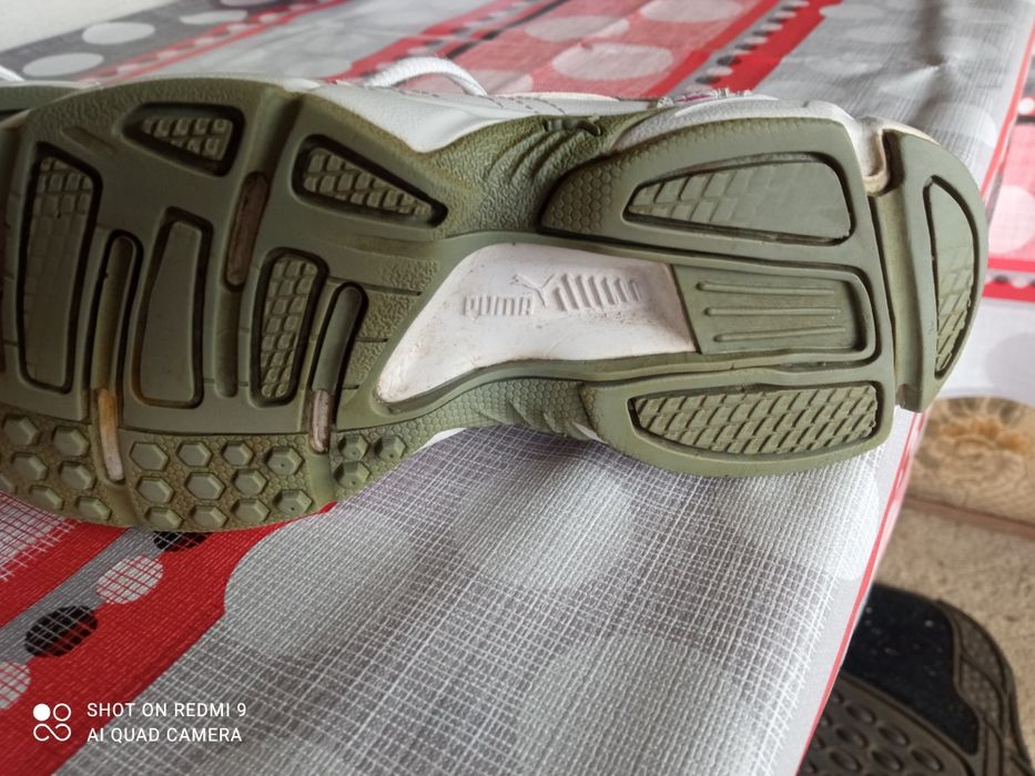 Vând adidași Puma pentru copii mărimea 35!