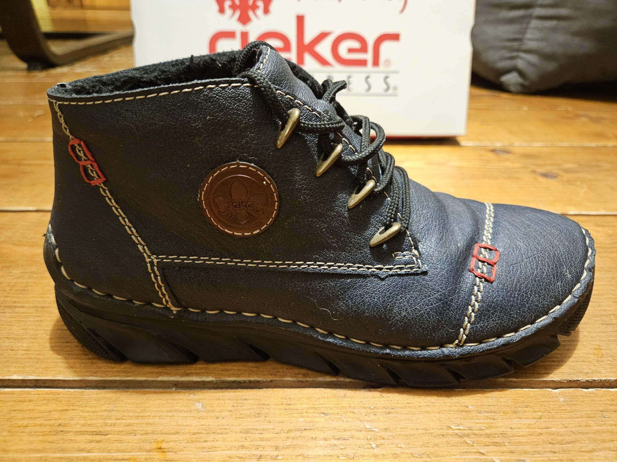 Обувки боти Rieker, 38 номер