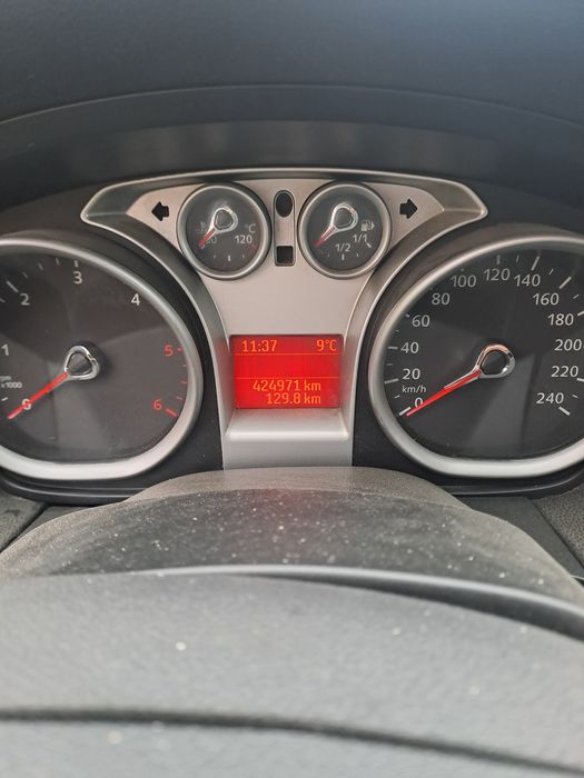 Ford Focus 1.6 Tdci 100 cp Titanium