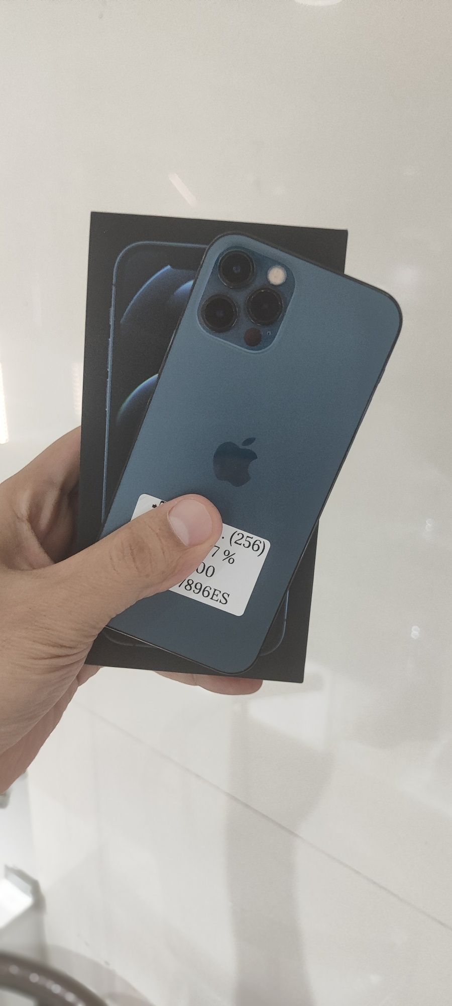 Продаётся iPhone 12 pro 128ГБ