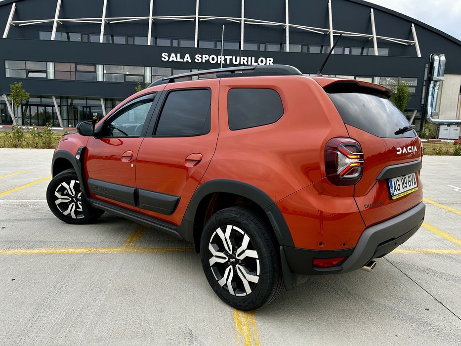 Vând DACIA DUSTER Journey Eco-g 24000km