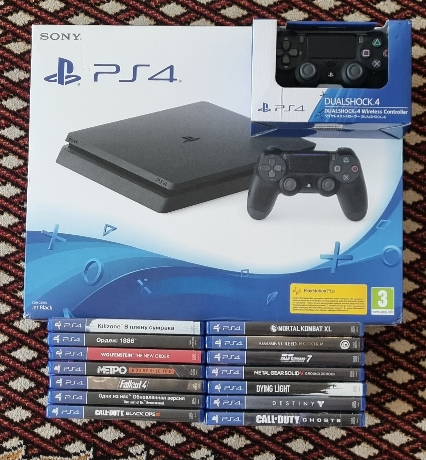 Play Station 4 slim