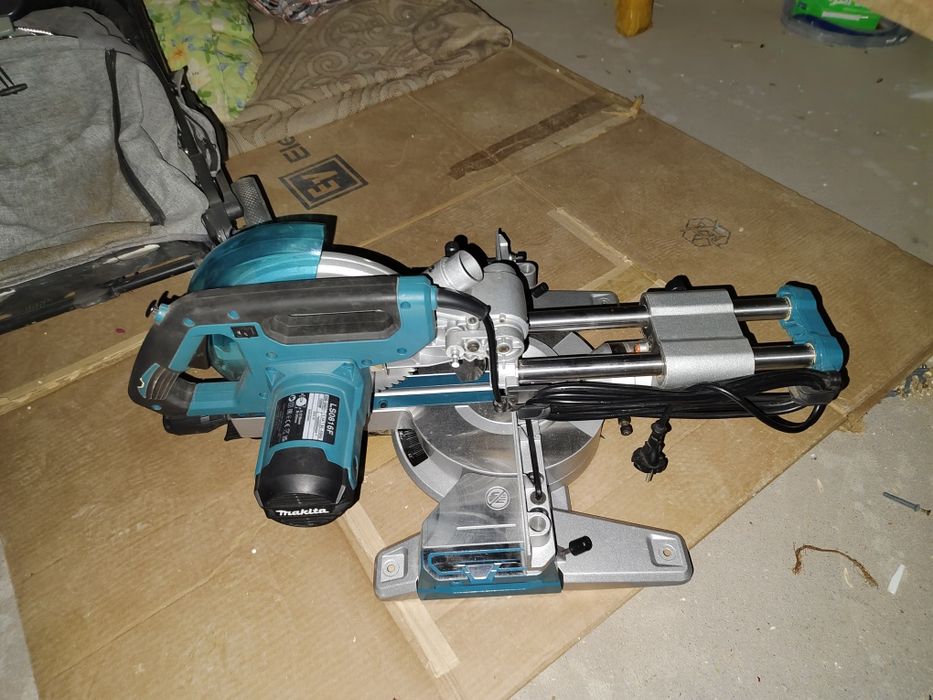 Углорез макита LS0816F