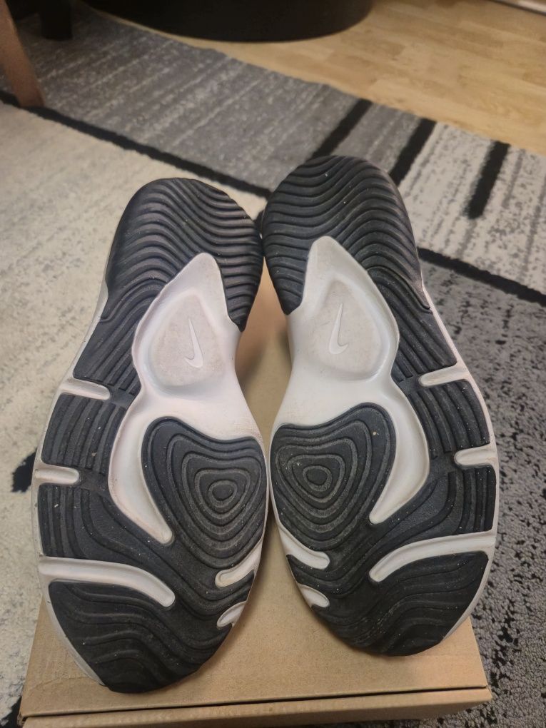 Nike legend essential 3 (нови)