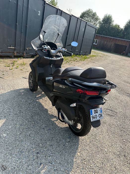 Piaggio mp3 LT300
