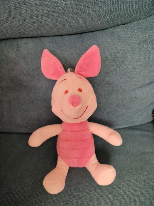 Piglet whinnie the pooh