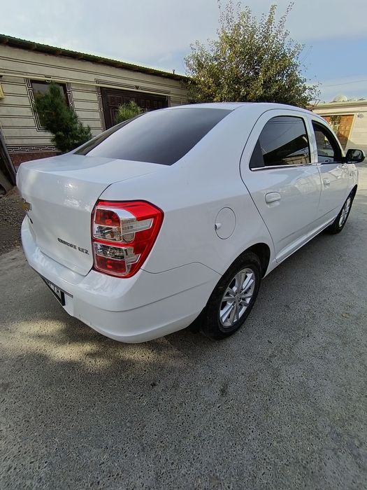 Кобальт  автомашинаси сотилади  2022 йил охири