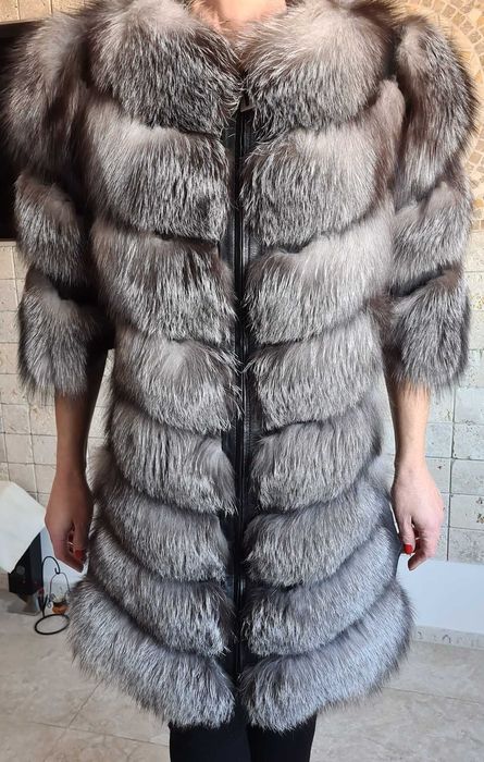 OFERTA!Haina blana naturala vulpe XXL argintie polara Italia lungă gri