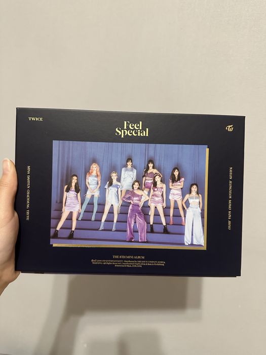 ориг альбом TWICE Feel Special