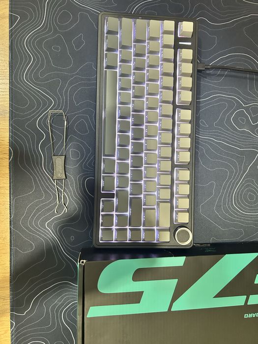 Клавитатура Aula75