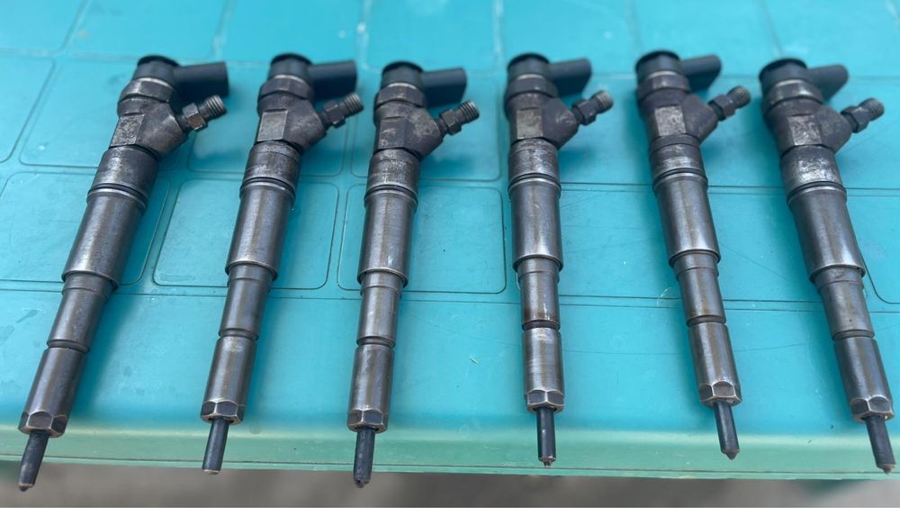 Set Injectoare 3.0 218 cp e60