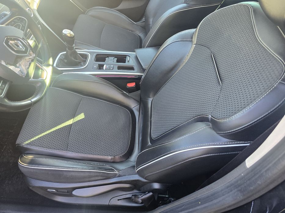 Dezmembrez Renault Megane 4