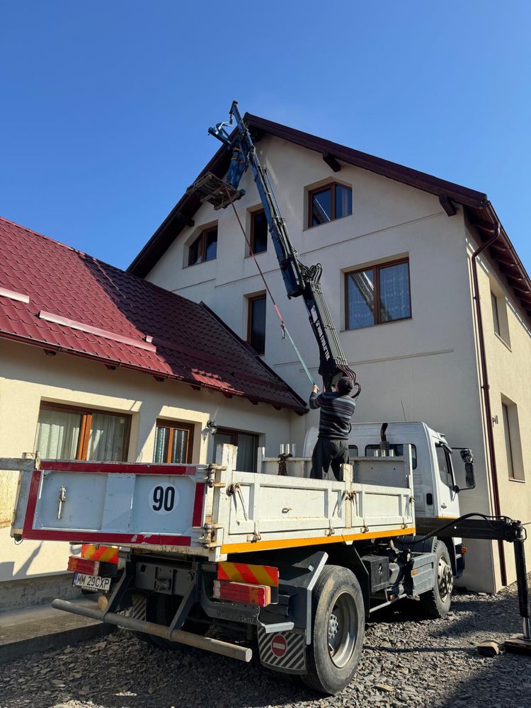 Mercedes Atego basculabil si macara de 4 t