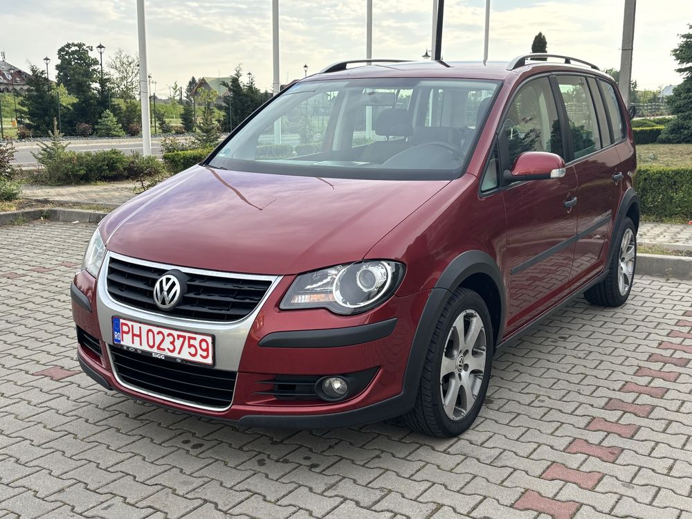 VW Touran Cross 2.0 170 Cp*Germania*Clima*Senzori*Jante 17*
