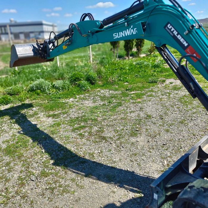 Vand Excavator SUNWARD SWE25F