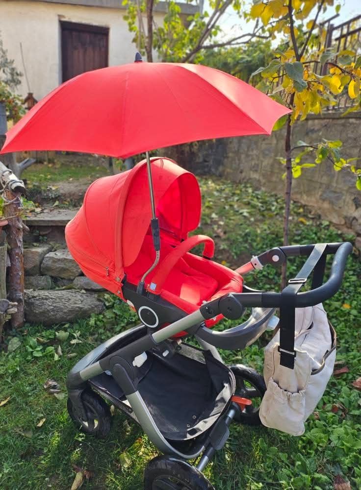 Детска количка Stokke trailz с включени всички аксесоари и зимно чувал