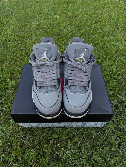Vand Jordan 4 Cool Grey